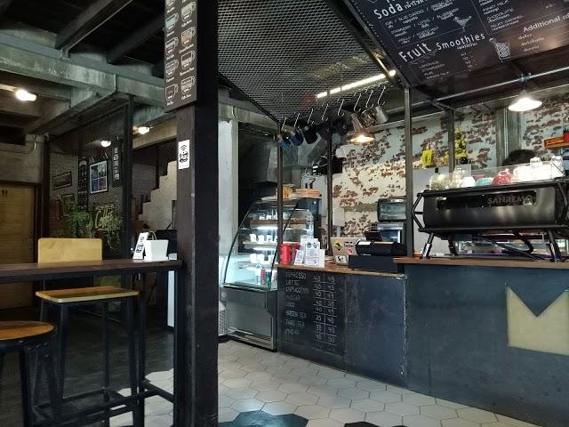 M.A.S. Cafe & Hostel